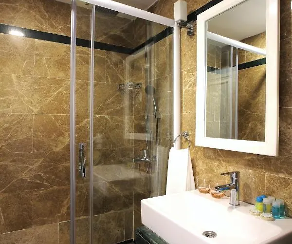 Ve Bogazici Hotell Istanbul